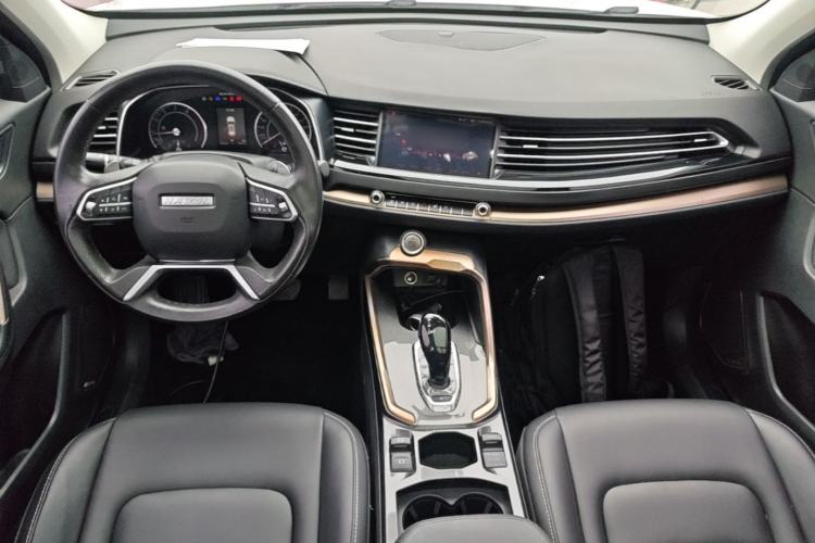 Used Haval H6 2019 1.5 GDIT Automatic Champion Edition China VI Standard Center Console