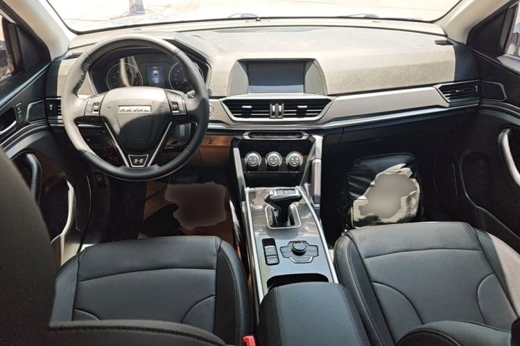 Used Haval H6 2019 Sport Edition 1.5T Automatic Two-Wheel Drive Elite Model China VI Center Console