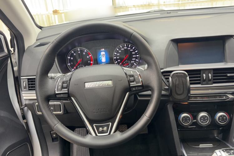 Used Haval H6 2019 Sport Edition 1.5T Automatic Two-Wheel Drive Elite Model China VI Center Console