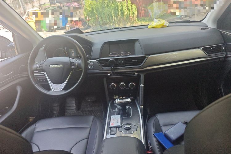 Used Haval H6 2019 Sport Edition 1.5T Automatic Two-Wheel Drive Elite Model China VI Center Console