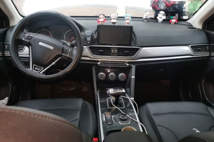 Used Haval H6 2019 Sport Edition 1.5T Automatic Two-Wheel Drive Elite Model China VI Center Console