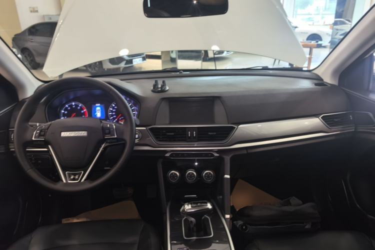 Used Haval H6 2019 Sport Edition 1.5T Automatic Two-Wheel Drive Elite Model China VI Center Console