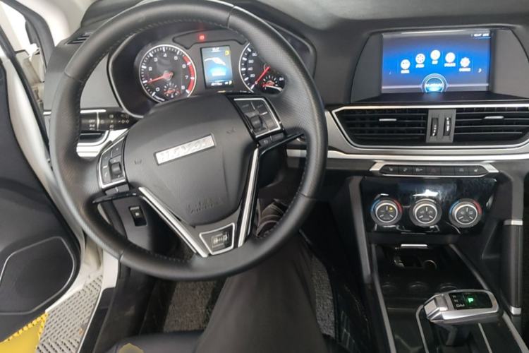 Used Haval H6 2019 Sport Edition 1.5T Automatic Two-Wheel Drive Elite Model China VI Center Console