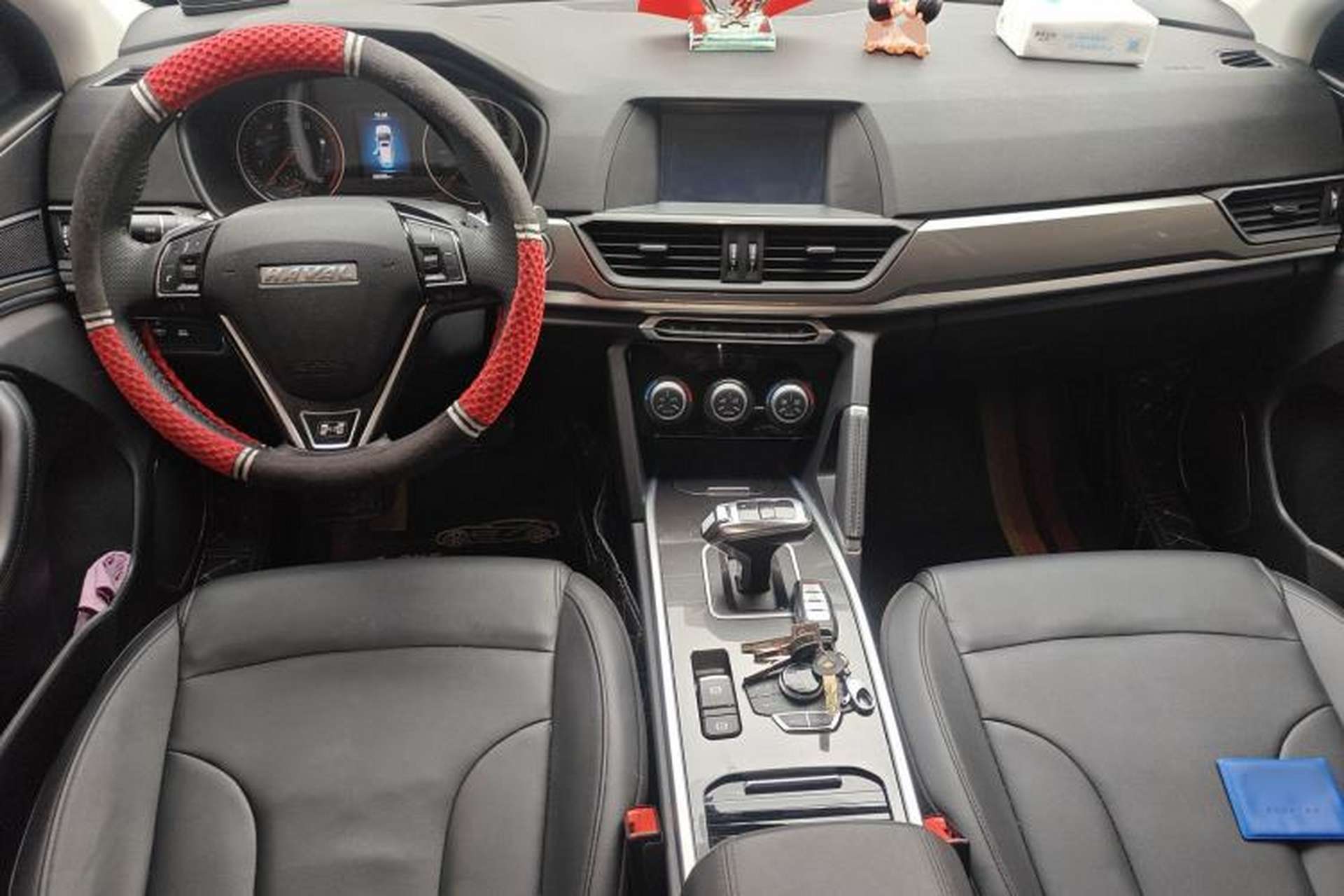 Used Haval H6 2019 Sport Edition 1.5T Automatic Two-Wheel Drive Elite Model China VI Center Console