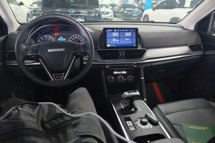 Used Haval H6 2019 Sport Edition 1.5T Automatic Two-Wheel Drive Elite Model China VI Center Console