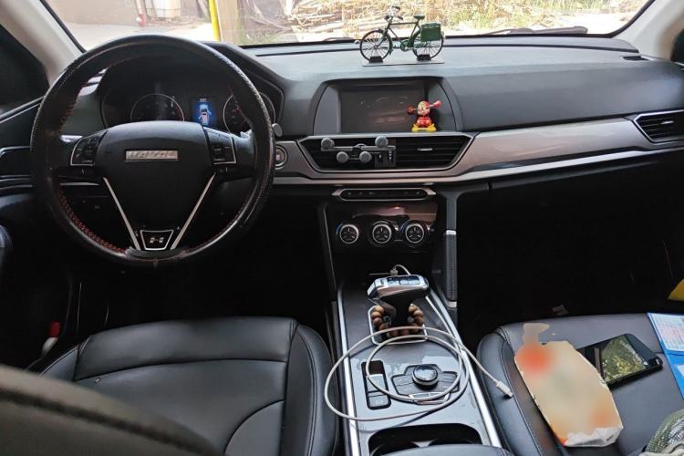 Used Haval H6 2019 Sport Edition 1.5T Automatic Two-Wheel Drive Elite Model China VI Center Console