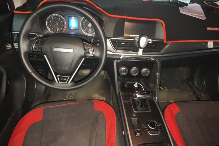Used Haval H6 2019 Sport Edition 1.5T Automatic Two-Wheel Drive Elite Model China VI Center Console