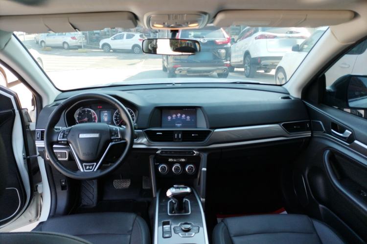 Used Haval H6 2019 Sport Edition 1.5T Automatic Two-Wheel Drive Elite Model China VI Center Console