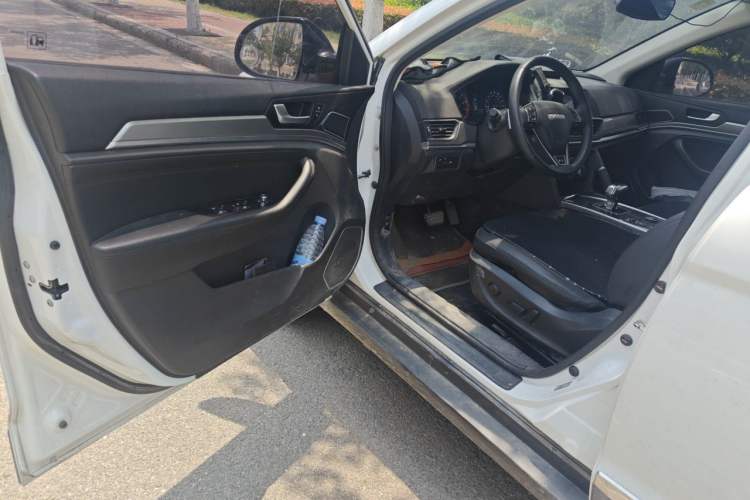 Used Haval H6 2019 Sport Edition 1.5T Automatic Two-Wheel Drive Elite Model China VI Driver Seat