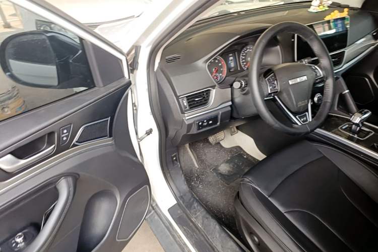 Used Haval H6 2019 Sport Edition 1.5T Automatic Two-Wheel Drive Elite Model China VI Driver Seat