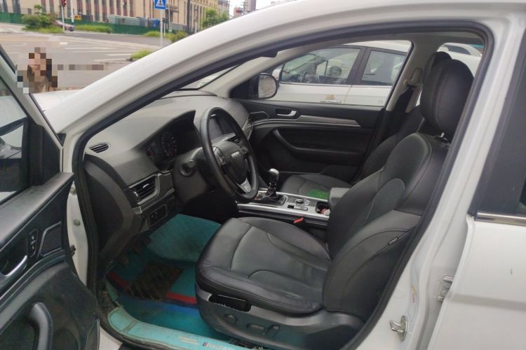 Used Haval H6 2019 Sport Edition 1.5T Manual Two-Wheel Drive Elite Model China VI Standard Driver Seat