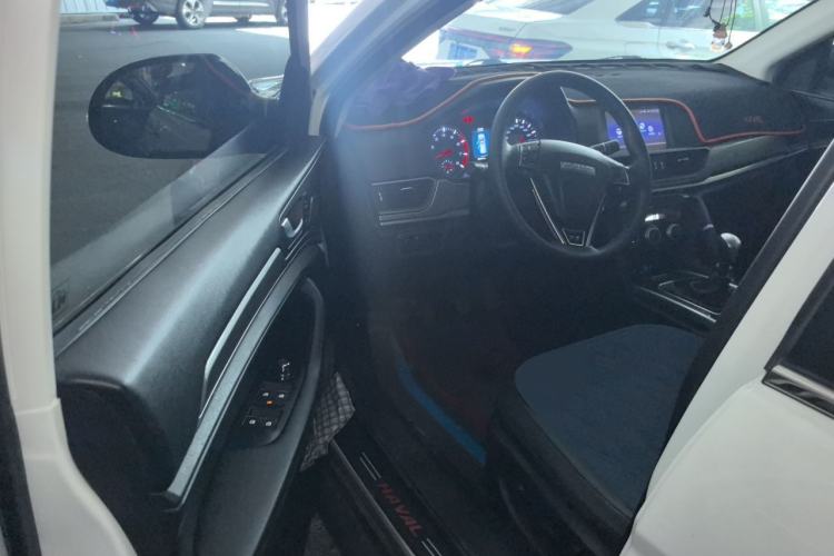 Used Haval H6 2019 Sport Edition 1.5T Manual Two-Wheel Drive Elite Model China VI Standard Driver Seat