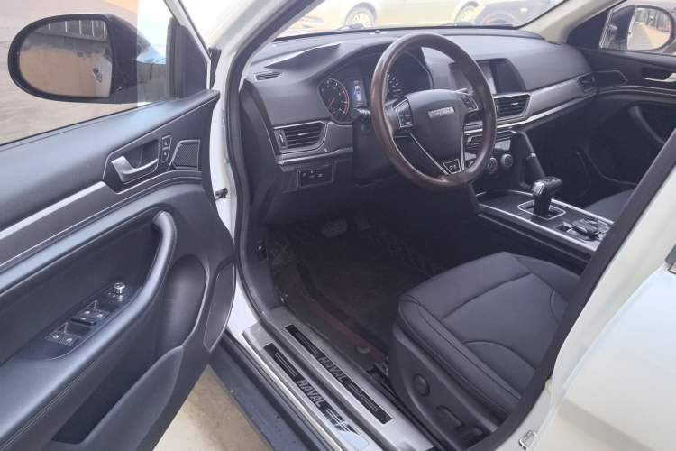Used Haval H6 2019 Sport Edition 1.5T Automatic Two-Wheel Drive Elite Model China VI Driver Seat