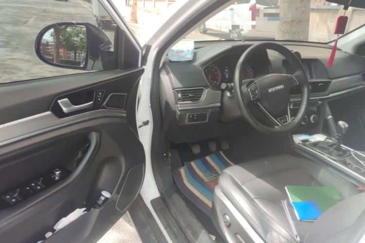 Used Haval H6 2019 Sport Edition 1.5T Manual Two-Wheel Drive Elite Model China VI Standard Driver Seat