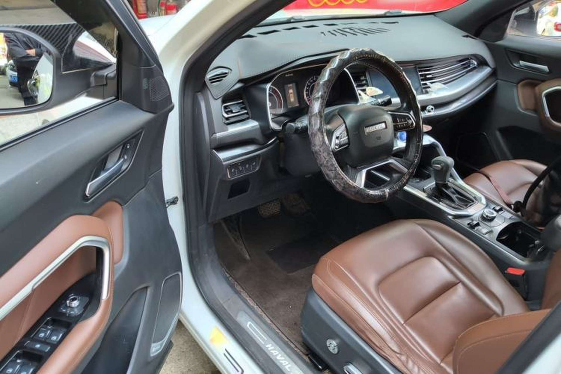 Used Haval H6 2019 Blue Label 1.5 GDIT Automatic Luxury Smart Connectivity Edition Driver Seat