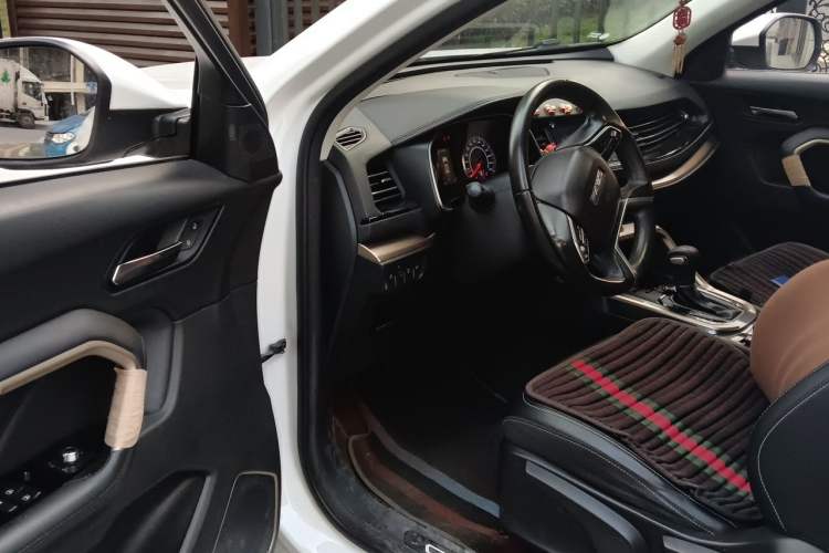 Used Haval H6 2019 Red Label 1.5 GDIT Automatic Champion Edition Driver Seat