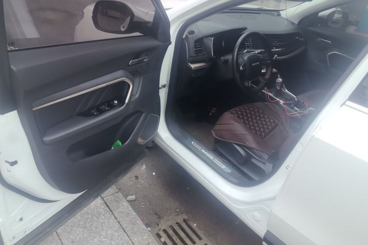 Used Haval H6 2019 Blue Label 1.5 GDIT Automatic Urban Edition Driver Seat