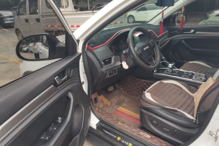 Used Haval H6 2019 Sport Edition 1.5T Automatic Two-Wheel Drive Elite Model China VI Driver Seat