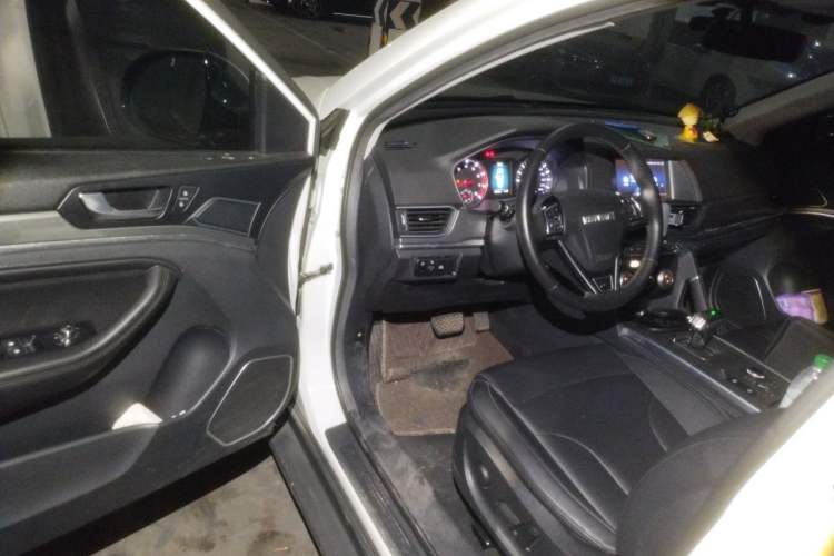 Used Haval H6 2019 Sport Edition 1.5T Automatic Two-Wheel Drive Elite Model China VI Driver Seat