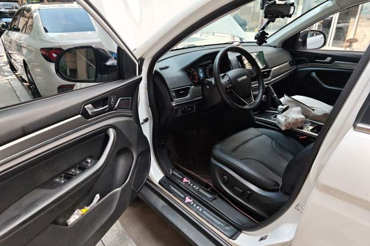 Used Haval H6 2019 Sport Edition 1.5T Automatic Two-Wheel Drive Elite Model China VI Driver Seat