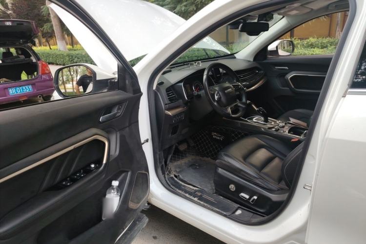 Used Haval H6 2019 1.5 GDIT Automatic Luxury Smart Connect Version China VI Standard Driver Seat