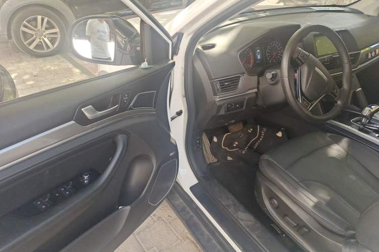 Used Haval H6 2019 Sport Edition 1.5T Automatic Two-Wheel Drive Elite Model China VI Driver Seat