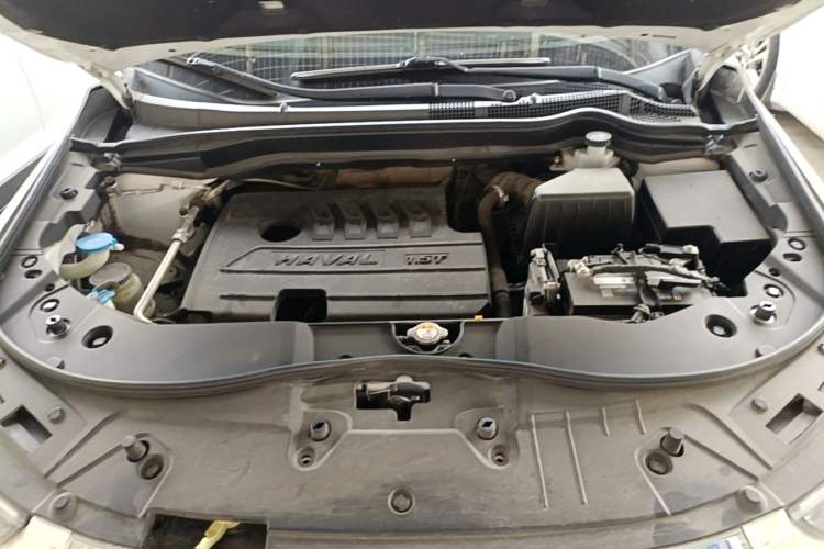 Used Haval H6 2019 Sport Edition 1.5T Automatic Two-Wheel Drive Elite Model China VI Engine Bay