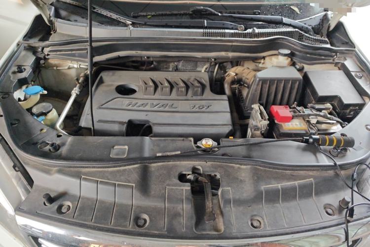 Used Haval H6 2019 Sport Edition 1.5T Automatic Two-Wheel Drive Elite Model China VI Engine Bay