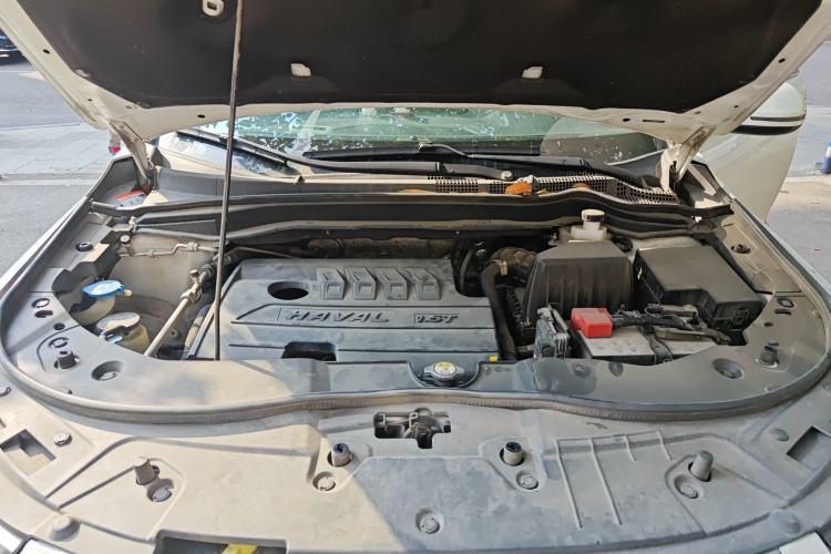Used Haval H6 2019 Sport Edition 1.5T Automatic Two-Wheel Drive Elite Model China VI Engine Bay