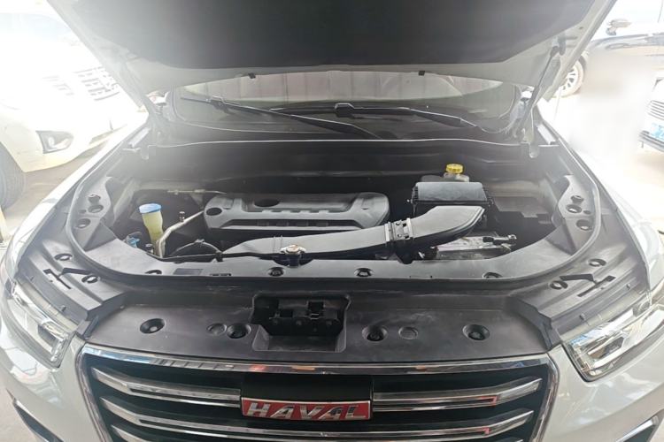 Used Haval H6 2019 Red Label 2.0 GDIT Automatic Champion Edition Engine Bay