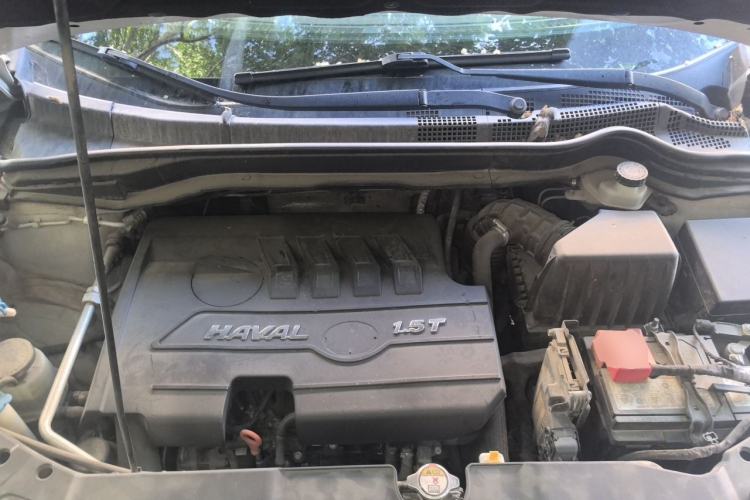 Used Haval H6 2019 Sport Edition 1.5T Automatic Two-Wheel Drive Elite Model China VI Engine Bay