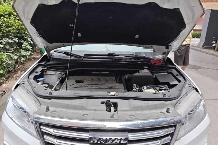Used Haval H6 2019 Sport Edition 1.5T Automatic Two-Wheel Drive Elite Model China VI Engine Bay