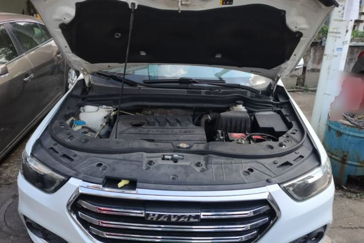 Used Haval H6 2019 Sport Edition 1.5T Automatic Two-Wheel Drive Elite Model China VI Engine Bay