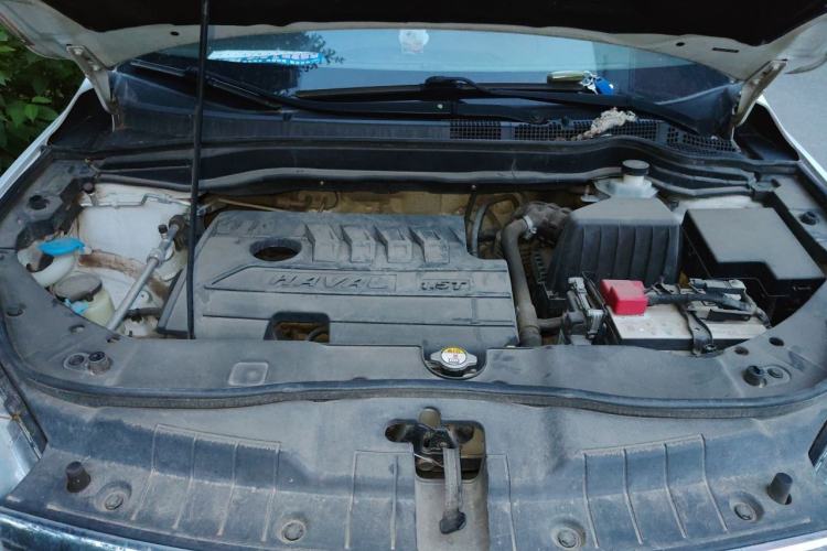 Used Haval H6 2019 Sport Edition 1.5T Automatic Two-Wheel Drive Elite Model China VI Engine Bay
