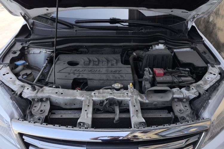 Used Haval H6 2019 Sport Edition 1.5T Automatic Two-Wheel Drive Elite Model China VI Engine Bay