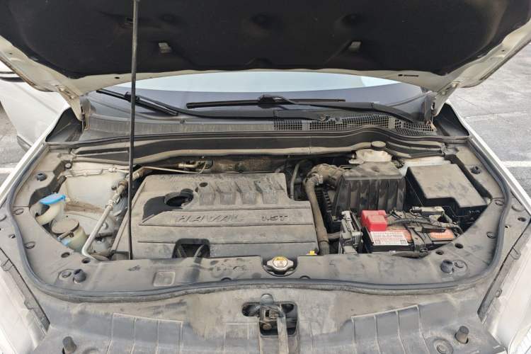 Used Haval H6 2019 Sport Edition 1.5T Automatic Two-Wheel Drive Elite Model China VI Engine Bay