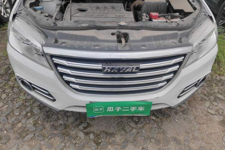 Used Haval H6 2019 Sport Edition 1.5T Manual Two-Wheel Drive Elite Model China VI Standard Engine Bay