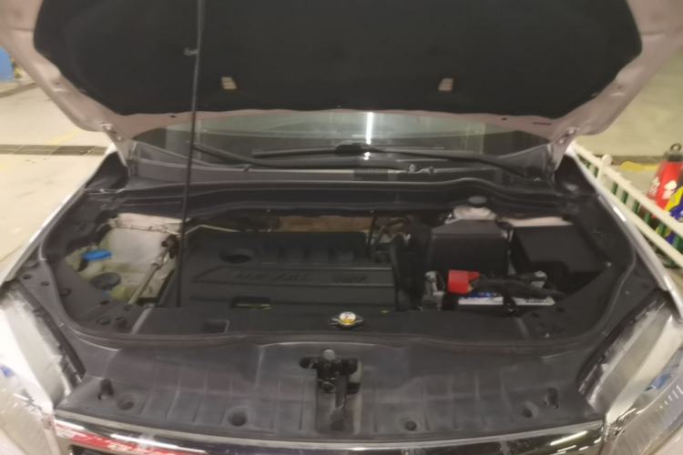 Used Haval H6 2019 Sport Edition 1.5T Automatic Two-Wheel Drive Elite Model China VI Engine Bay