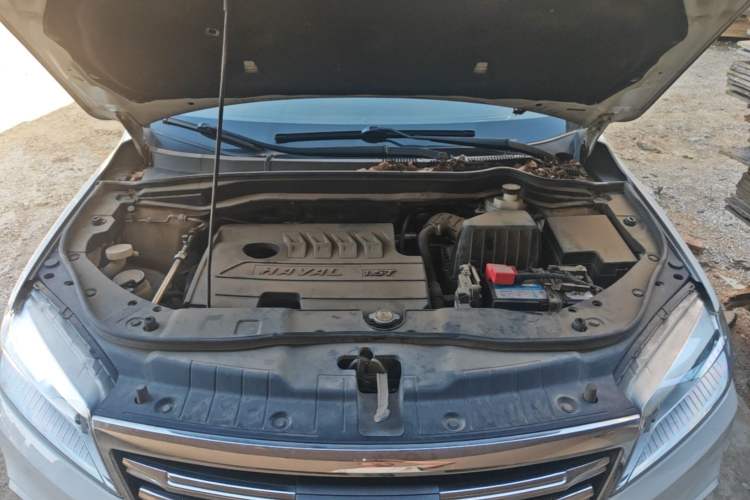 Used Haval H6 2019 Sport Edition 1.5T Automatic Two-Wheel Drive Elite Model China VI Engine Bay