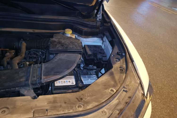 Used Haval H6 2019 Blue Label 2.0 GDIT Automatic Luxury Smart Connectivity Edition Engine Bay Left