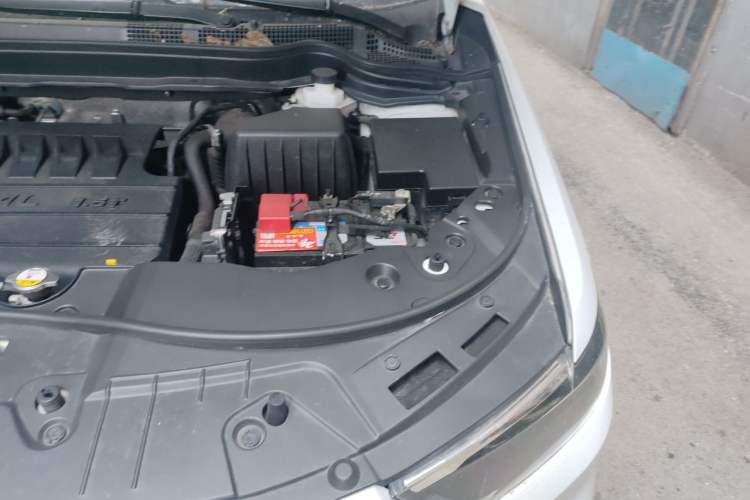 Used Haval H6 2019 Sport Edition 1.5T Automatic Two-Wheel Drive Elite Model China VI Engine Bay Left