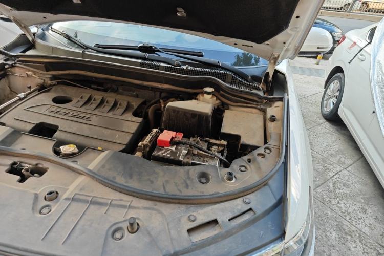 Used Haval H6 2019 Sport Edition 1.5T Automatic Two-Wheel Drive Elite Model China VI Engine Bay Left
