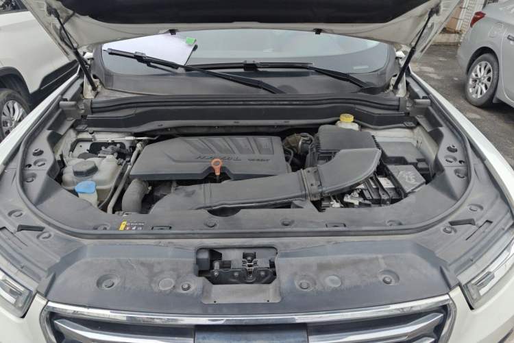 Used Haval H6 2019 1.5 GDIT Automatic Champion Edition China VI Standard Engine Bay