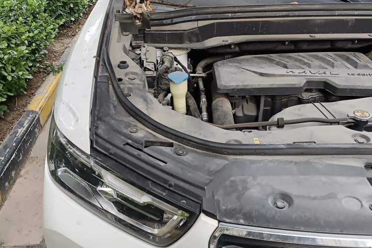 Used Haval H6 2019 1.5 GDIT Automatic Luxury Smart Connect Edition Emission Standard China V Engine Bay Right