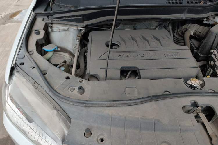 Used Haval H6 2019 Sport Edition 1.5T Automatic Two-Wheel Drive Elite Model China VI Engine Bay Right