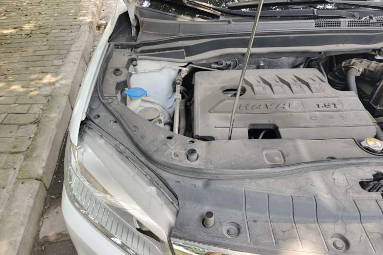 Used Haval H6 2019 Sport Edition 1.5T Automatic Two-Wheel Drive Elite Model China VI Engine Bay Right