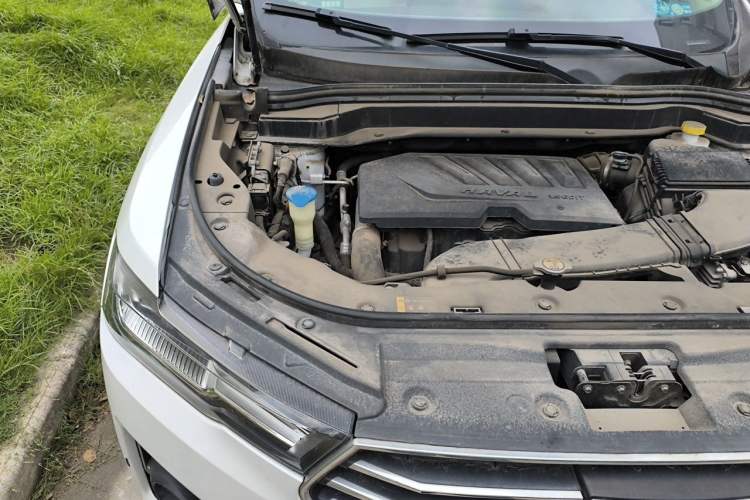 Used Haval H6 2019 Blue Label 1.5 GDIT Automatic Champion Edition Engine Bay Right