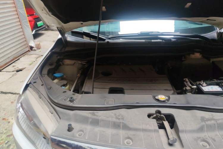 Used Haval H6 2019 Sport Edition 1.5T Automatic Two-Wheel Drive Elite Model China VI Engine Bay Right