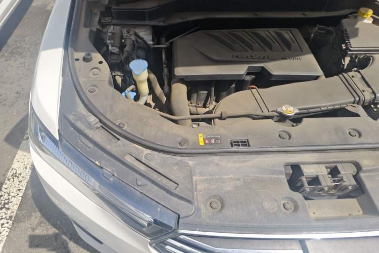 Used Haval H6 2019 Blue Label 1.5 GDIT Automatic Luxury Smart Connectivity Edition Engine Bay Right