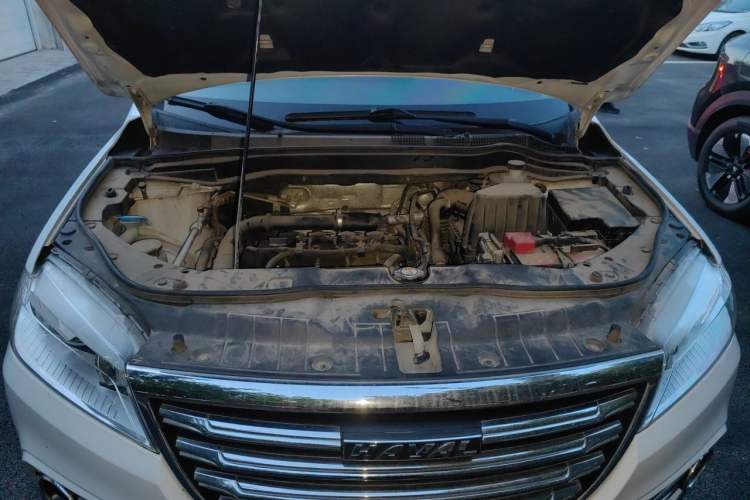 Used Haval H6 2019 Sport Edition 1.5T Automatic Two-Wheel Drive Elite Model China VI Engine Bay